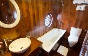 Bathroom Royal cabin