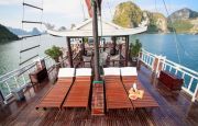Cruise sundeck