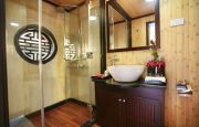 Bathroom-Deluxe cabin