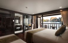 Senior Suite private balcony