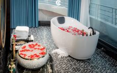 President Suite bathroom