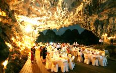 Dinner in cave
