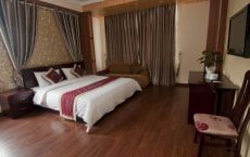 Fantasea Hotel in Cat Ba