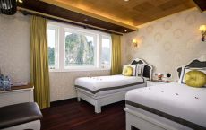 Suite private balcony 2nd floor