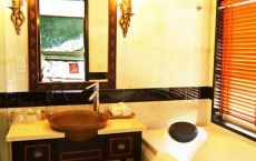 Bathroom Executive cabin