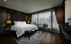 Elegance Suite 2nd floor