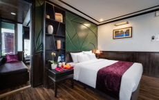 Inter-connecting private balcony