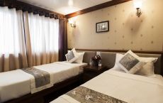 Phoenix twin - upper floor