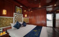Double Ocean upper floor