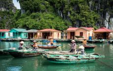 Floating village tour