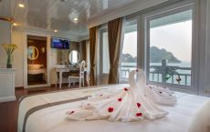 Senior Suite Private Balcony