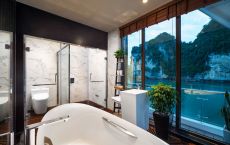 President Suite bathroom