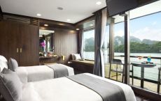 Suite twin private balcony