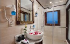 Bathroom deluxe cabin