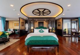 La Regina Legend Cruise