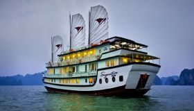 Halong Signature Cruise