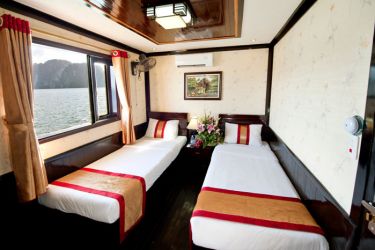 Halong Albatross Cruise