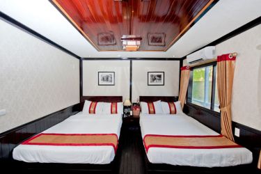 Halong Albatross Cruise