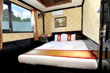 Halong Albatross Cruise