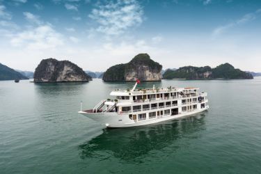 Alisa Cruise Halong Bay