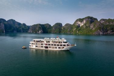Alisa Cruise Halong Bay