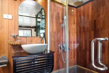 Apricot Cruise Halong Bay