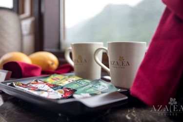 Azalea Cruise Halong Bay