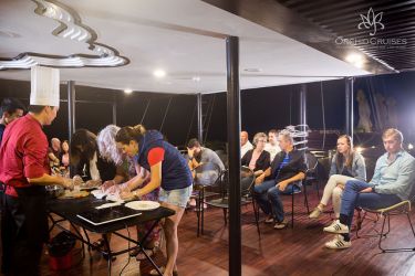 Azalea Cruise Halong Bay