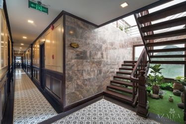 Azalea Cruise Halong Bay