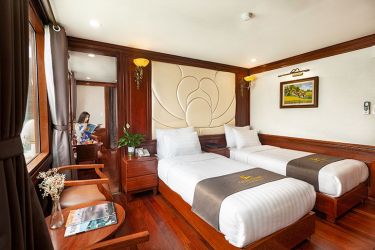 Calypso Premium Cruise