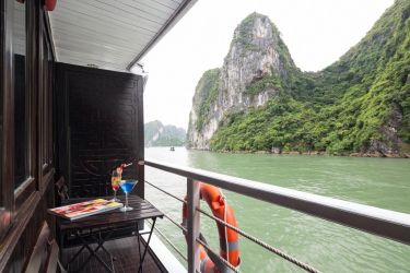 Halong Carina Cruise