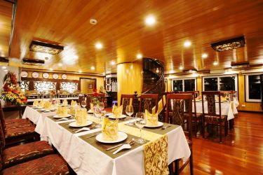 Cristina Diamond Cruise