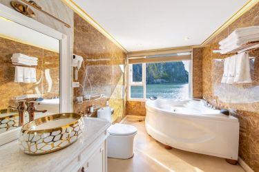 Aquamarine (Dynasty of the Sea)