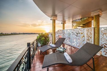 Aquamarine (Dynasty of the Sea)