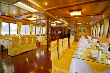 Halong Elizabeth Sails