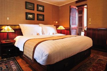 Halong Emeraude Cruise