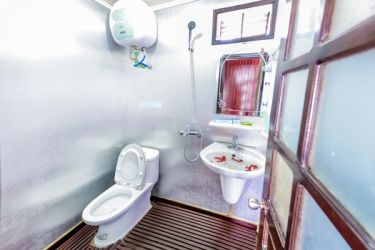 Halong Fantasea Cruise