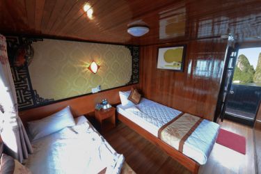 Halong Fantasea Cruise