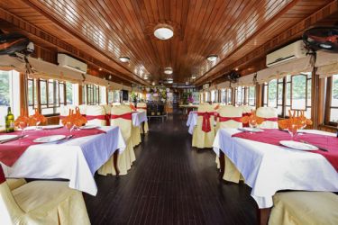 Halong Fantasea Cruise