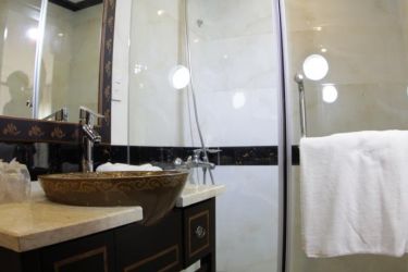 Huong Hai Sealife Cruise