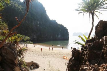 LaFairy Sails Halong Bay