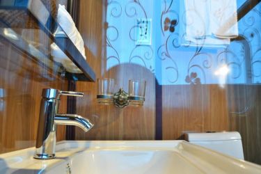 Garden Bay Cruise Classic