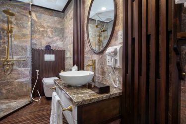 Orchid Trendy Cruise