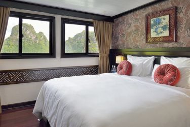 Paradise Luxury Cruise