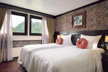 Paradise Luxury Cruise