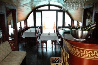 Red Dragon Junk 5 cabins