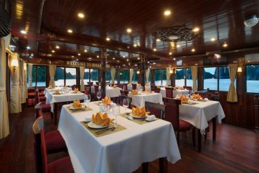 Rosa Boutique Cruise