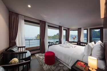 Scarlet Pearl Cruise