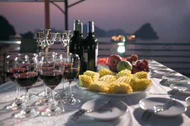 Halong Seasun Cruise