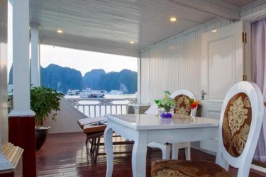 Signature Royal Cruise